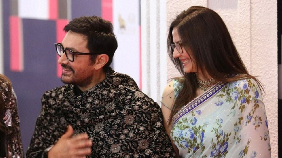 Aamir Khan and Gauri Spratt: গদগদ প্রেম! গৌরীর পাশ এক মুহূর্তের জন্যে ছাড়ছেন না আমির, বিদেশে হাত ধরাধরি করে কোথায় ঘুরছেন জুটিতে?