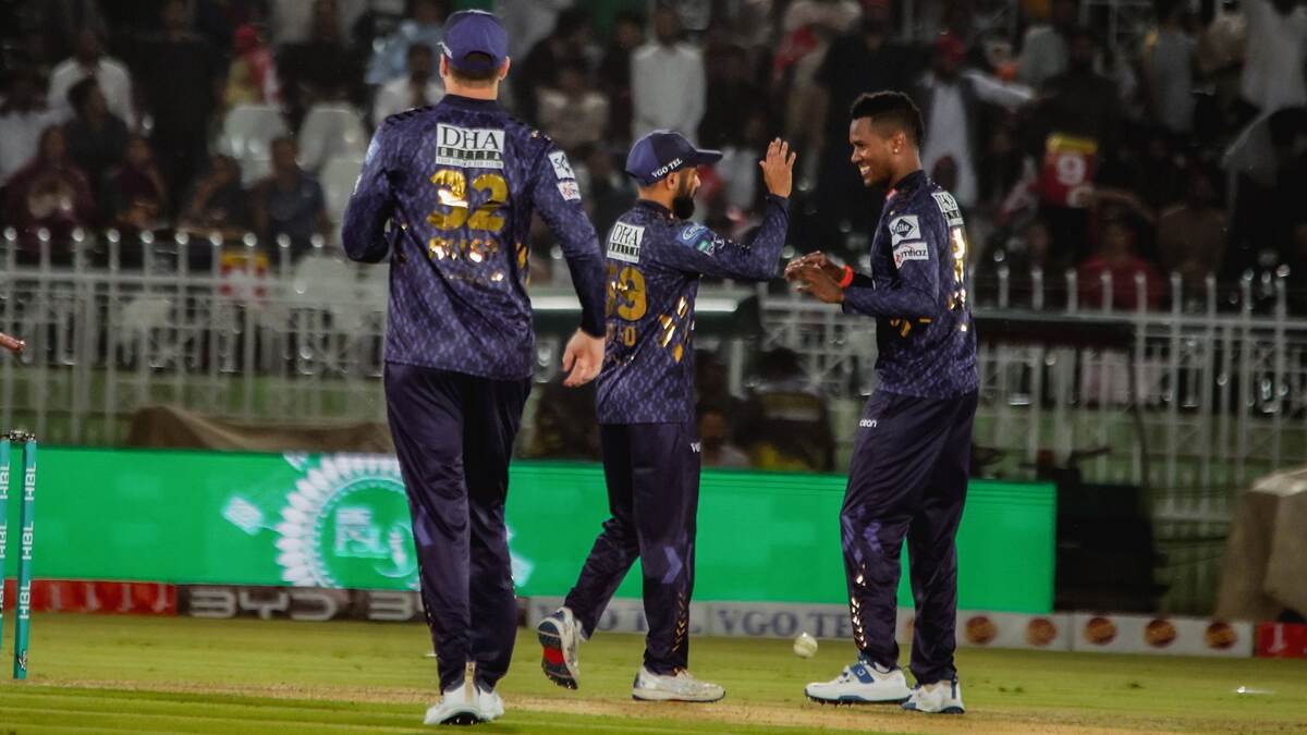 Karachi Kings vs Quetta Gladiators, PSL 2025 Winning Prediction: করাচি কিংস বনাম কোয়েটা গ্ল্যাডিয়েটর্সের ম্যাচে জয়ী হবে কোন দল? কি বলছে Winning Prediction