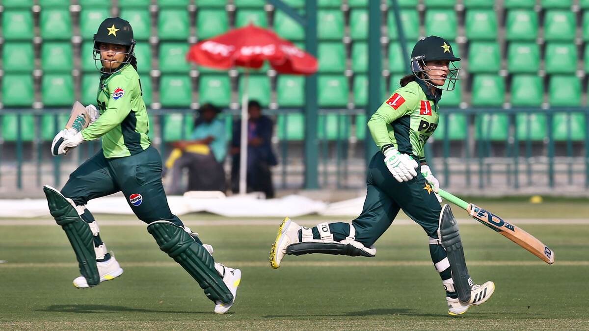 PAK W vs THAI W, ICC Womens World Cup Qualifier 2025 Live Scorecard: সিদ্রা আমিন, ফাতিমা সানার হাফ সেঞ্চুরিতে থাইল্যান্ডের বিপক্ষে পাকিস্তানের স্কোর-২০৫/৬