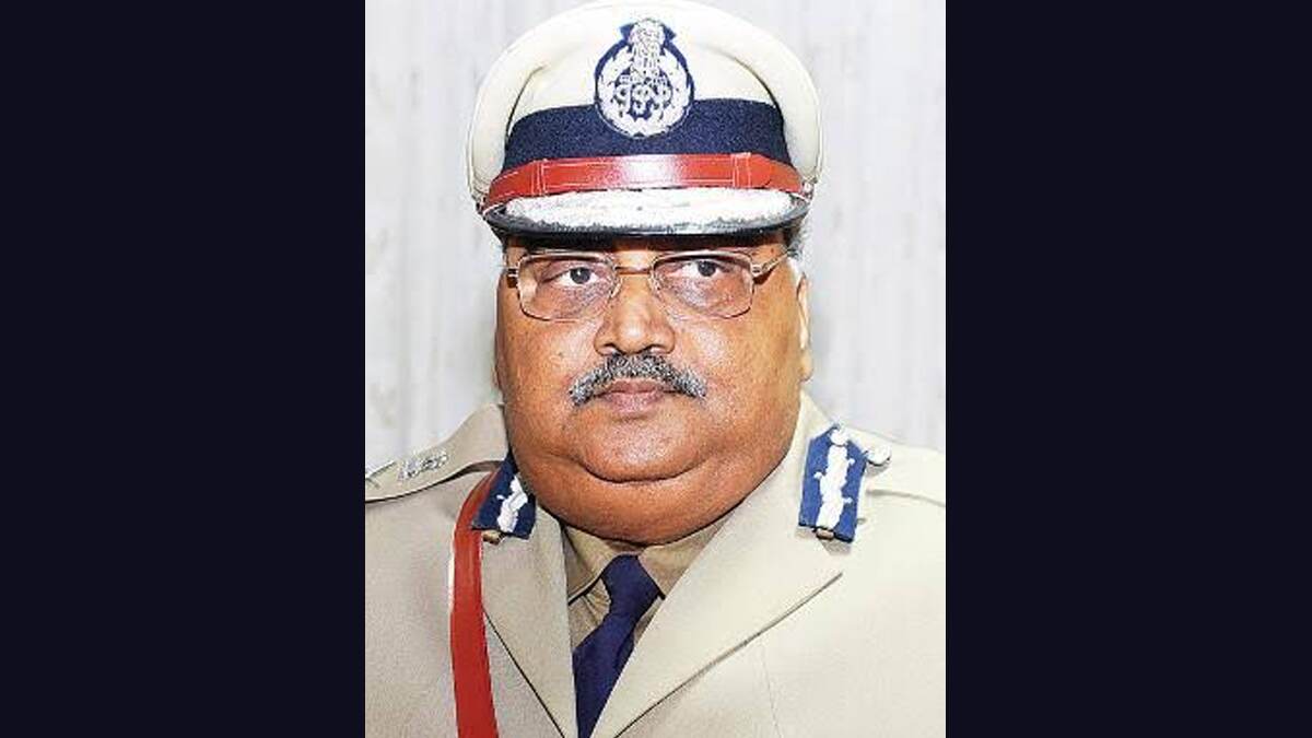 Karnataka: ঘর থেকে রক্তাক্ত অবস্থায় উদ্ধার কর্ণাটকের প্রাক্তন পুলিশ আধিকারিকের মৃতদেহ, গ্রেফতার স্ত্রী