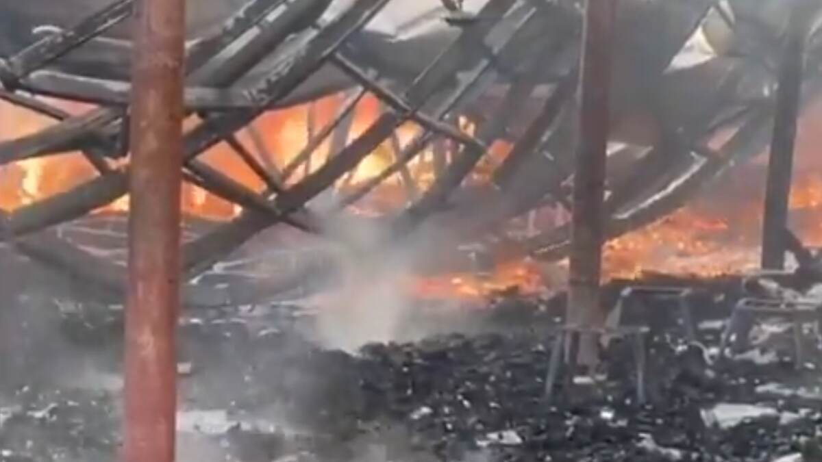 Ajmer Fire: আজমীরে ফার্নিচারের দোকানে আগুন, পুড়ে ছাঁই গোটা দোকান, দেখুন ভিডিয়ো