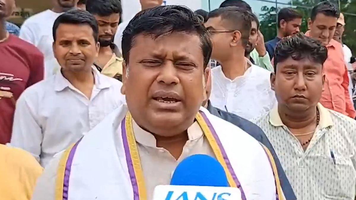 Sukanta Majumdar: মুর্শিদাবাদকে বাংলাদেশ বানানোর চেষ্টা চলছে, মন্তব্য কেন্দ্রীয় মন্ত্রী সুকান্ত মজুমদারের