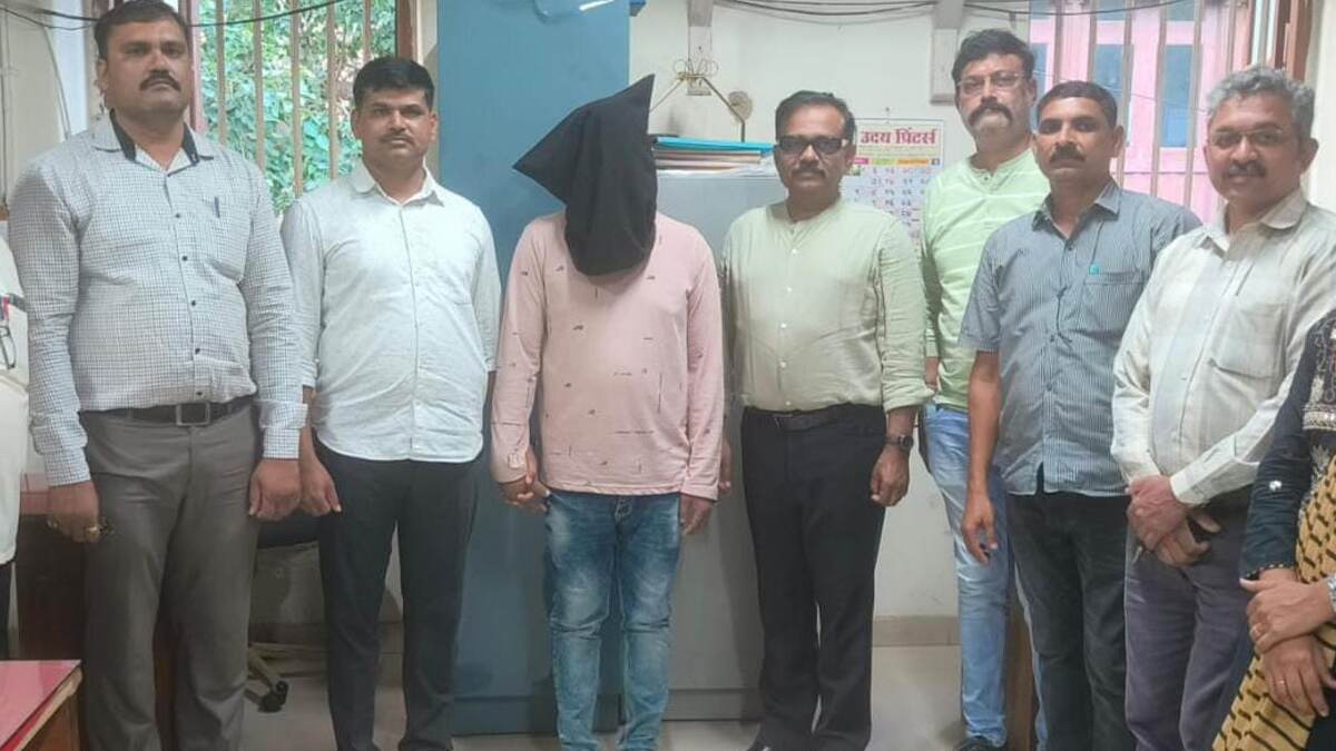 Mumbai: ডাকাতি ও খুন করে গা ঢাকা দিয়েছিল মুম্বইতে, পুলিশের হাতে পাকড়াও এক বাংলার বাসিন্দা