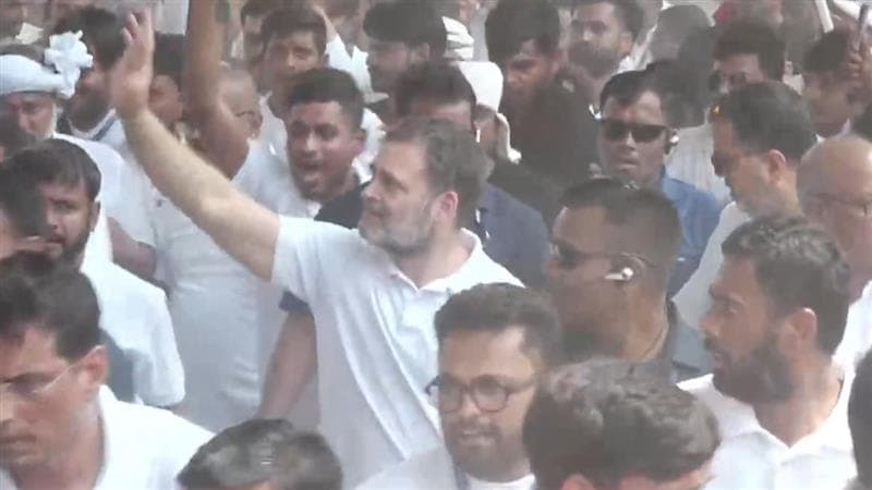 Rahul Gandhi: বিহার জয়ের প্রস্তুতি তুঙ্গে! কানাইয়া কুমারের সঙ্গে পথে নামলেন রাহুল গান্ধী