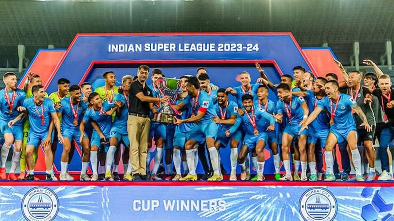 Mohun Bagan ISL 2025: যুবভারতীতে ইতিহাস সবুজ মেরুনের, বেঙ্গালুরুকে হারিয়ে আইএসএল কাপ জিতে দ্বিমুকুট মোহনবাগানের