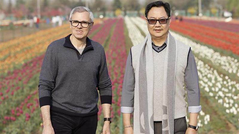 Kiren Rijiju & Omar Abdullah: এশিয়ার বৃহত্তম টিউলিপ গার্ডেনে সতেজ সকাল উপভোগ করলেন কিরেন রিজিজু ও ওমর আবদুল্লাহ