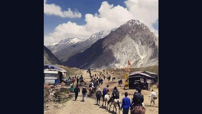 Amarnath Yatra 2025: অমরনাথ যাত্রার রেজিস্ট্রেশন শুরু আজ থেকে, হাতে মাত্র কয়েকটা দিন; চটপট দেখে নিন কীভাবে, কোথায় আবেদন করবেন