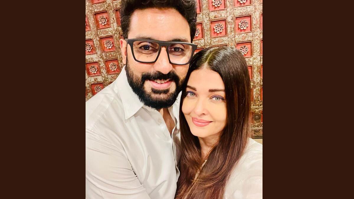 Aishwarya Rai Bachchan-Abhishek Bachchan Dance Video: বিচ্ছেদের জল্পনায় জল ঢেলে আগুন ছড়ালেন ঐশ্বর্য-অভিষেক, দেখুন