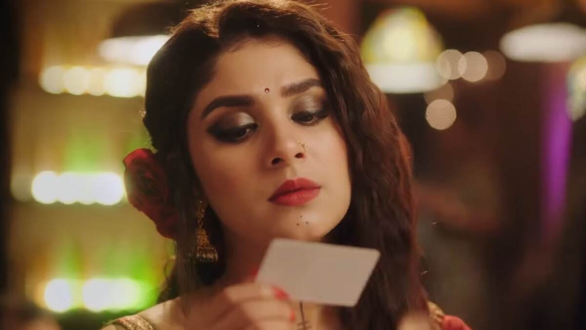 Adrija Addy Roy Video: চোখ ভরা মায়া; মুম্বইতে অদ্রিজার চমক, হিন্দি মেগায় অভিনয় দিয়ে দর্শককে ভালবাসায় ডোবাচ্ছেন কলকাতার মেয়ে