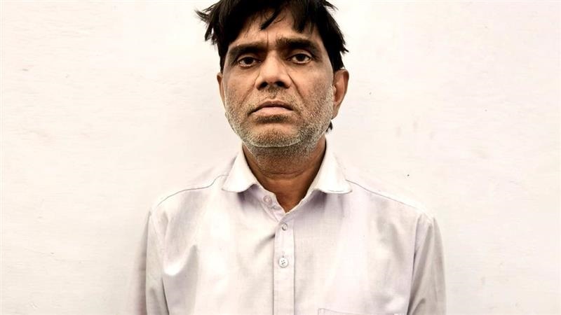 Arrested Professor For Tantric Rituals: শিক্ষকই যখন 'ভক্ষক', তান্ত্রিকদের সঙ্গে যোগাযোগ করে কিশোরী কন্যাদের পাচার অধ্যাপকের, পাকড়াও পুলিশের