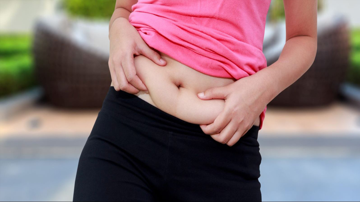 Reduce belly fat: জিমে না গিয়ে কমিয়ে ফেলুন পেটের মেদ। মেনে চলুন এই পদ্ধতি