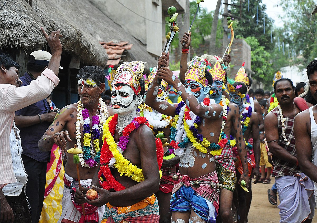 Hindu festival Gajon: চৈত্রের শেষে শিবের গাজন। জেনে নিন বাংলার প্রাচীন লোকসংস্কৃতির ধর্মীয় গুরুত্ব কি? কেন পালন করা হয়? রইল বিস্তারিত