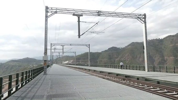 World Highest Railway Bridge: নববর্ষেই মোদীর হাতে উদ্বোধন হতে চলেছে বিশ্বের সর্বোচ্চ সেতু