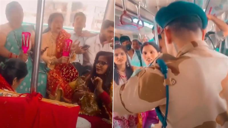 Delhi Metro Viral: মেট্রোর কামরায় ভজন, মহিলা যাত্রীদের বাধা দিল কেন্দ্রীয় বাহিনী, ভাইরাল ভিডিয়ো