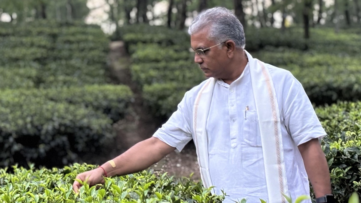 Dilip Ghosh-Rinku Majumdar Wedding: শুক্র বিকেলে বিয়ের পিঁড়িতে দিলীপ ঘোষ-রিঙ্কু মজুমদার, কোন কোন বিজেপি নেতা থাকছেন অনুষ্ঠানে দেখুন
