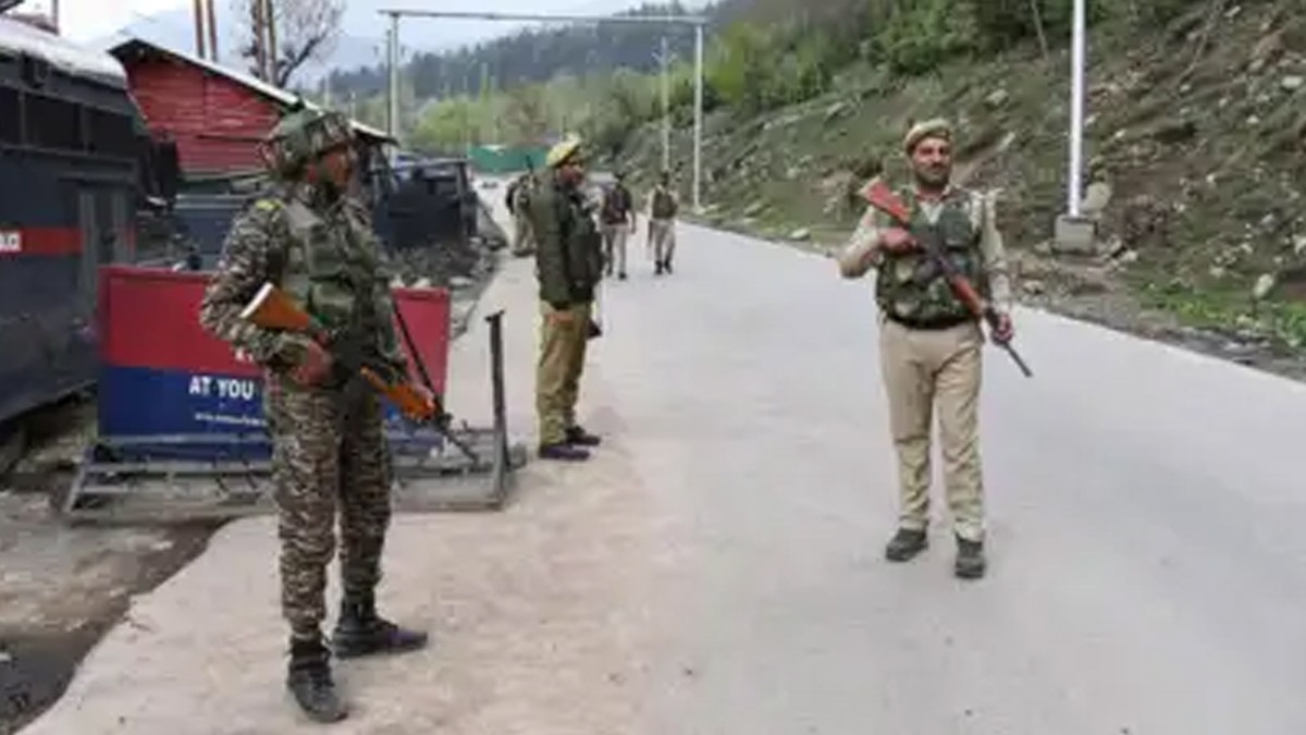 'Surgical Strike 3.0': 'সার্জিকাল স্ট্রাইক চাই', পহেলগামে জঙ্গি হামলায় ২৬ জনের মৃত্যুর পর দাবি বহু মানুষের, দেখুন