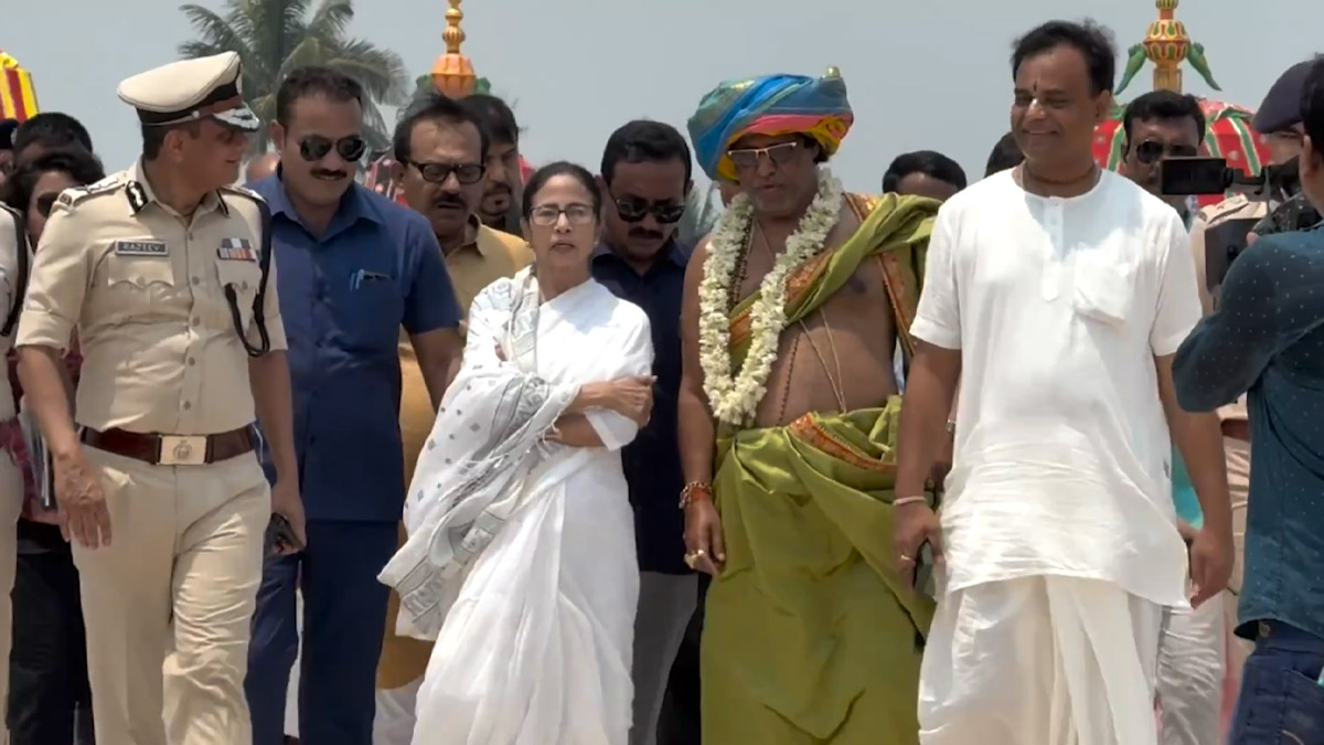 Digha Jagannath Temple: দিঘায় জগন্নাথ মন্দির পরিদর্শন করে কী বললেন মুখ্যমন্ত্রী মমতা, দেখুন ভিডিয়ো