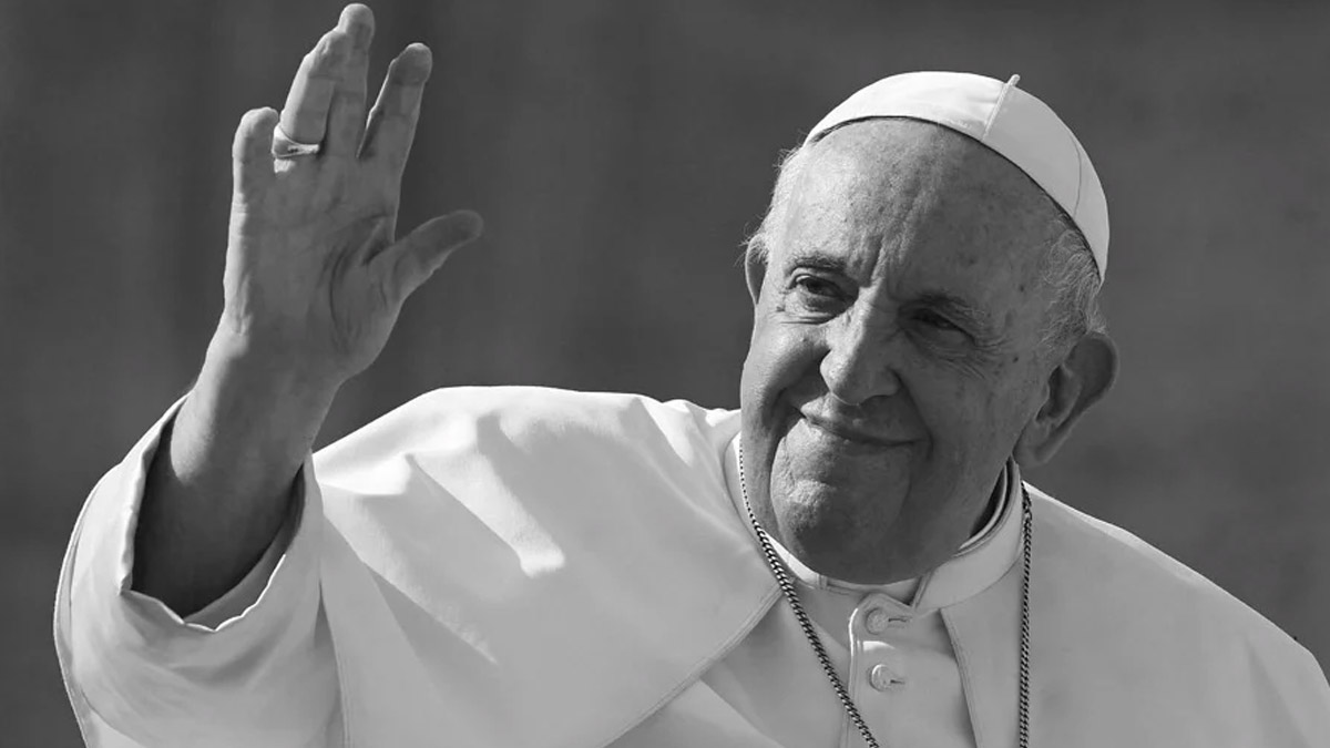 Pope Francis Dies: রবিতে ইস্টার পালন, পরদিন সকালেই শেষ নিঃশ্বাস ত্যাগ করলেন পোপ ফ্রান্সিস
