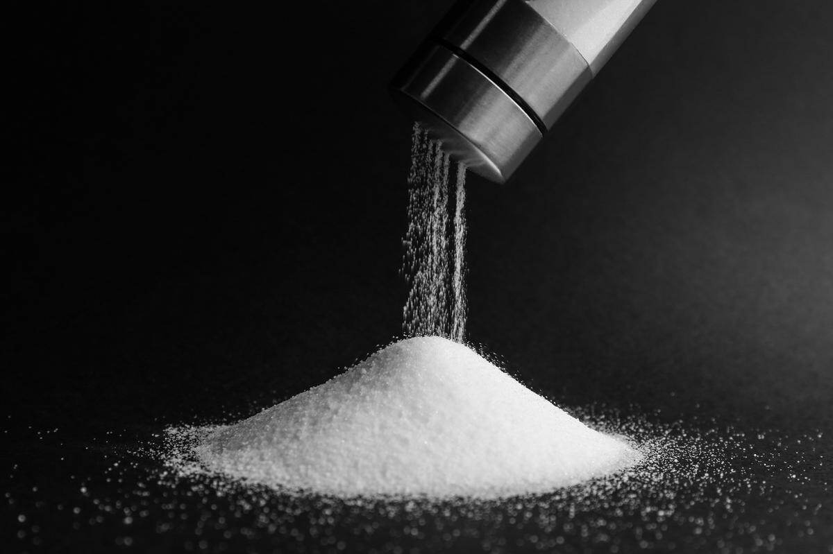 Benefit of salt: শুধু রান্নার কাজে নয় নুনের এই বিশেষ উপকারিতা জানলে অবাক হবেন
