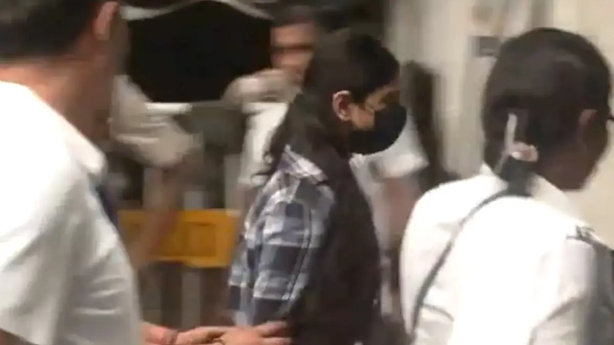 Sharmistha Panoli: ধর্মীয় ভাবাবেগে আঘাত করার অপরাধে গ্রেফতার শর্মিষ্ঠা পানোলি, পেশ করা হল আলিপুর আদালতে