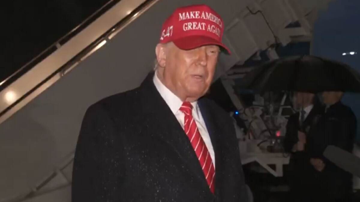 Donald Trump: ইরানকে ধ্বংসের চরম হুমকি ট্রাম্পের, মার্কিন প্রেসিডেন্টকে পাত্তা না দিয়েই যুদ্ধে মরিয়া ইজরায়েল!