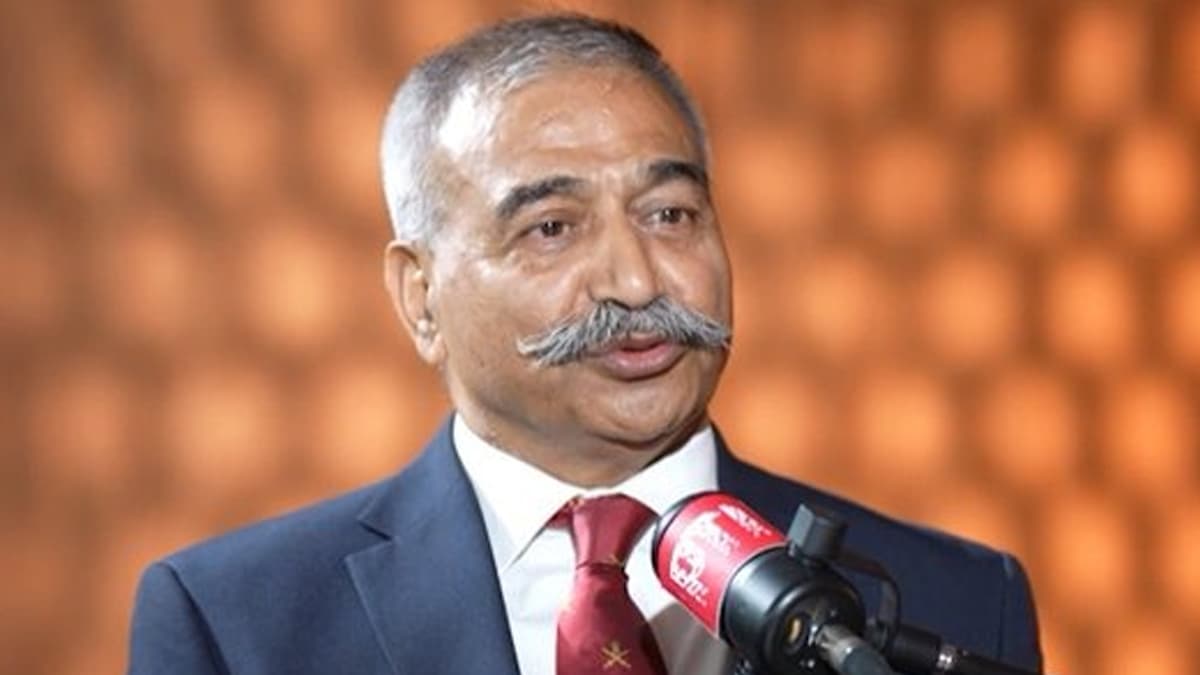 Ex-DGMO Anil Bhatt on War: 'যুদ্ধ অত্যন্ত গুরুতর বিষয়, একটি জাতি তখনই যুদ্ধের জন্য প্রস্তুত হয় যখন সমস্ত সম্ভাব্য বিকল্প শেষ হয়ে যায়' ; প্রাক্তন ডিজিএমও অনিল ভাট