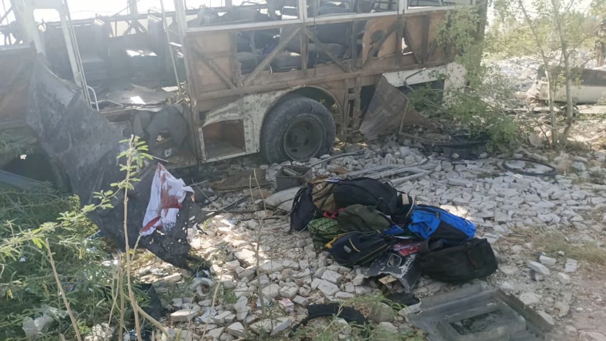 Bomb Hits School Bus: পাকিস্তানে স্কুল বাসে আত্মঘাতী বোমা হামলা, নিহত ৪ জন শিশু, আহত ২৮ জন