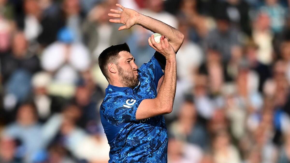 Jamie Overton Ruled Out: ইংল্যান্ড শিবিরে বড় ধাক্কা! ওয়েস্ট ইন্ডিজ সিরিজ থেকে ছিটকে গেলেন জেমি ওভারটন