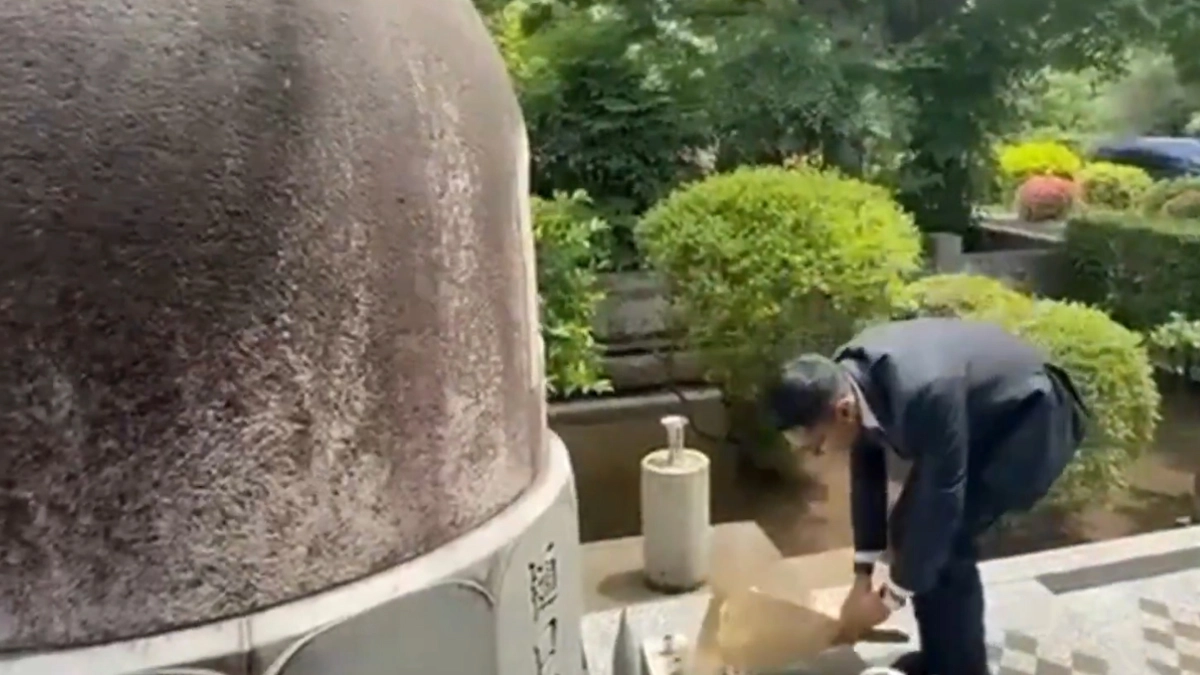 Abhishek Banerjee: টোকিওতে রাসবিহারী বসুর স্মৃতিস্তম্ভে অভিষেক বন্দ্যোপাধ্যায়ের শ্রদ্ধাজ্ঞাপন