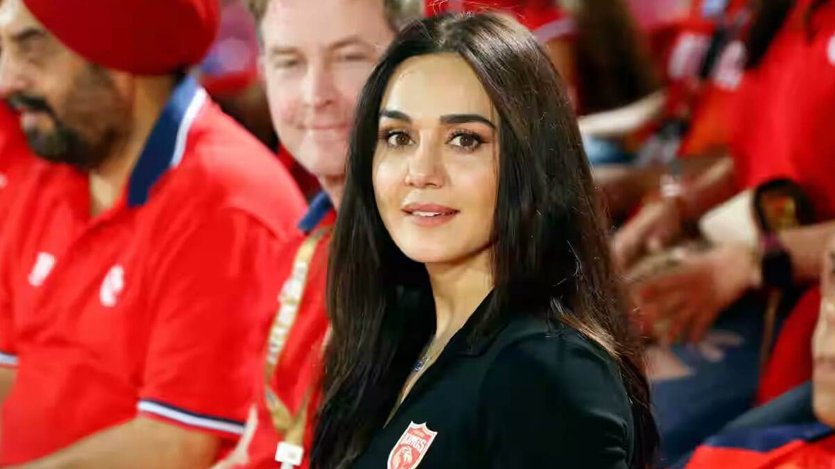 Preity Zinta: ভারতীয় সেনাবাহিনীর জন্যে বড় সিদ্ধান্ত প্রীতি জিন্টার, শহিদ জওয়ানদের বিধবা স্ত্রী এবং পরিবারের কল্যাণে ১ কোটি দান নায়িকার