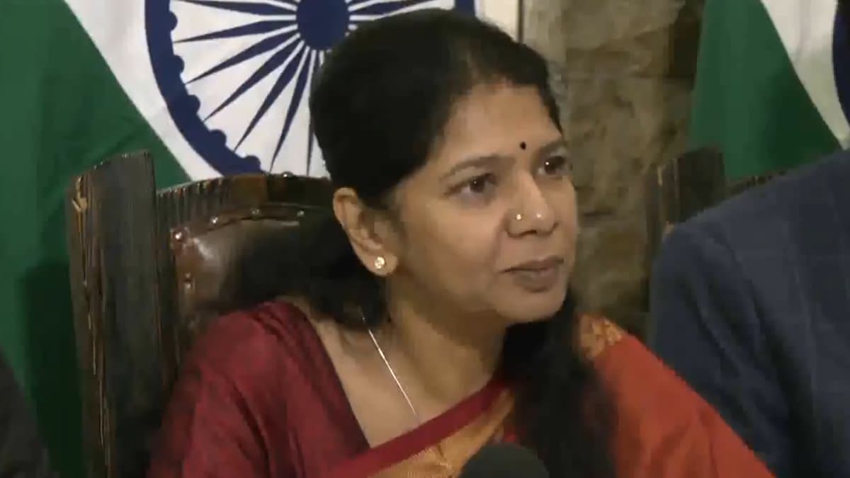 India-Russia Relation: সন্ত্রাসবাদীদের দমন করতে ভারত-রাশিয়ার একত্রিত হওয়ার প্রয়োজন, পাক-বিরোধী প্রচারে রাশিয়ায় গিয়ে মন্তব্য কানিমোঝির