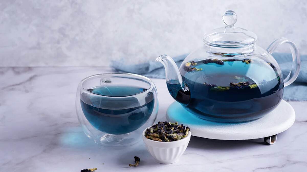 Blue tea benefits: জীবন বদলে দেবে নীল চা। এর উপকার জানলে অবাক হবেন