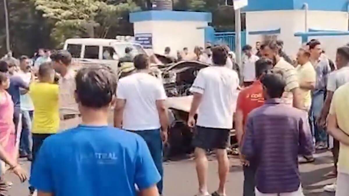 Cylinder Exploded: চলন্ত গাড়িতে বিস্ফোরণ, ঝলসে মৃত্যু ১ জনের