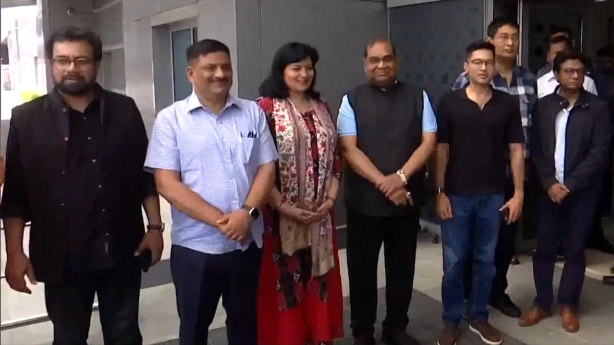 All Party Delegation Trip: বিশ্বমঞ্চে পাকিস্তানের পর্দাফাঁস করতে উদ্যোগী কেন্দ্র, বিদেশ যাত্রা শুরু সর্বদলীয় প্রতিনিধি দলের