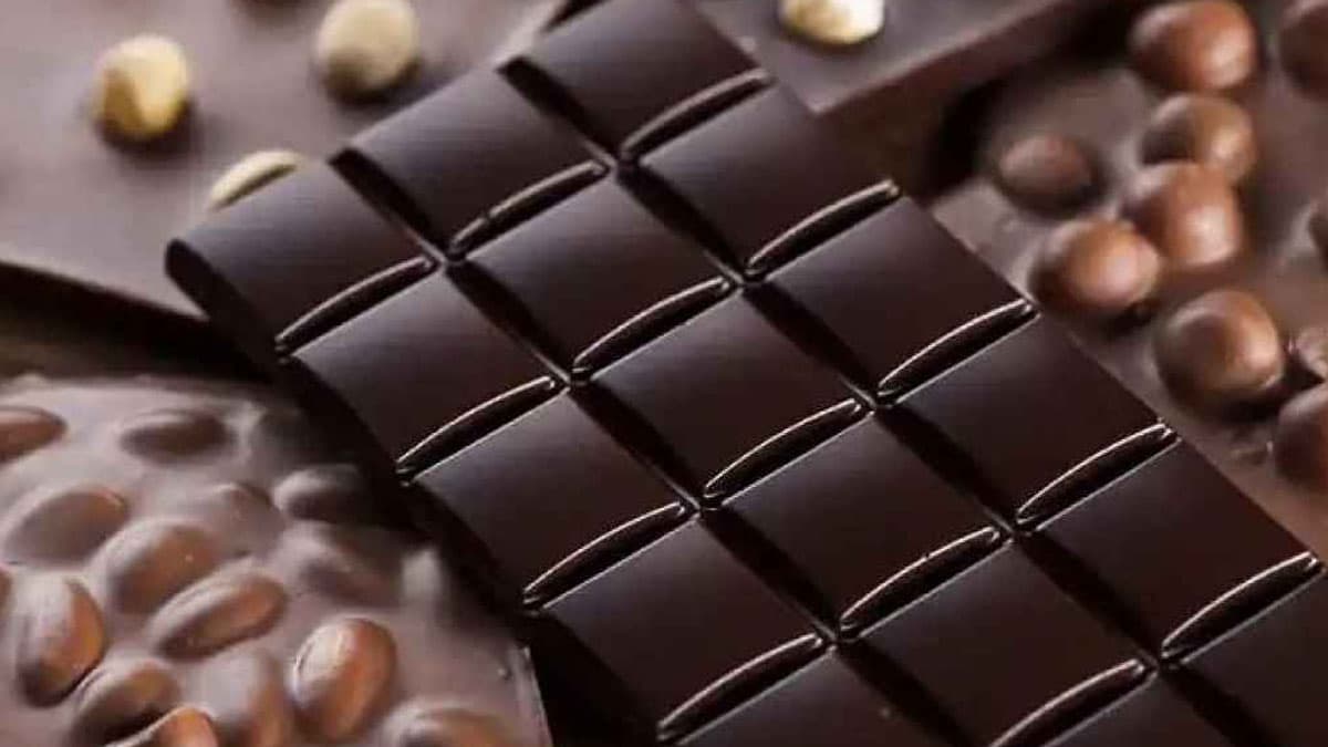 Dark Chocolate Benefits: ডায়াবেটিস রোগীদের জন্য কী নিরাপদ ডার্ক চকলেট। দেখুন বিস্তারিত