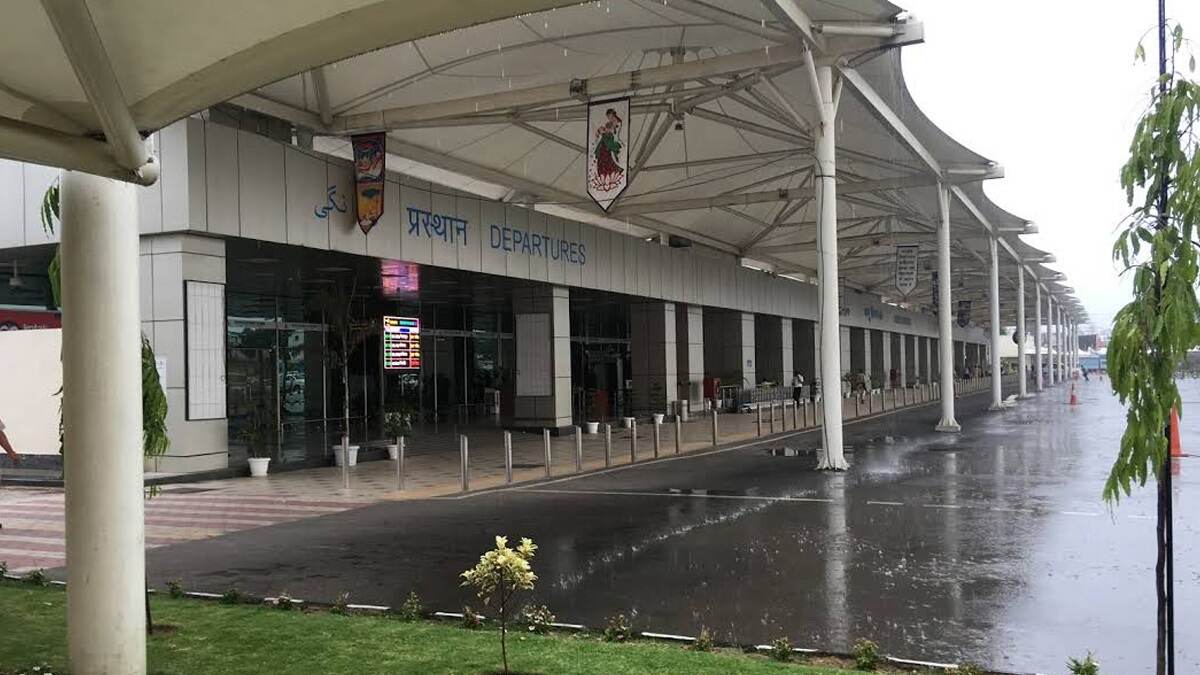 Indian Airports To Open Soon: অপারেশন সিদূঁরের পর সামিয়কভাবে বন্ধ হওয়া ভারতের ৩২টি বিমানবন্দর খুলবে শিগগিরই, দেখুুন তালিকা