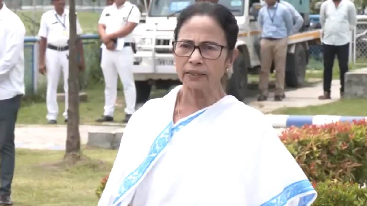Mamata Banerjee Pahalgam: দেশের নিরাপত্তায় কোনও আপোষ নয়, পহেলগামের পর রাজ্যে সরকারের বড় সিদ্ধান্ত স্পষ্ট করলেন মুখ্যমন্ত্রী