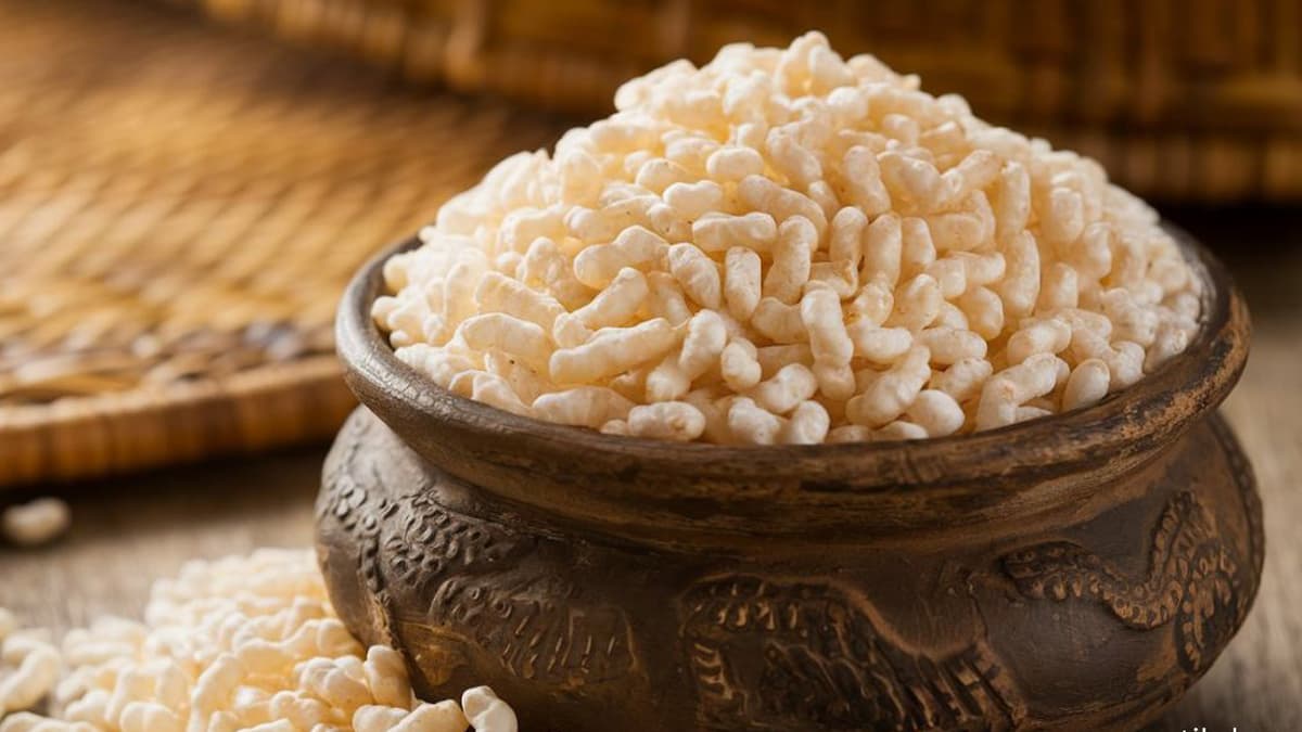 Puffed Rice: খিদে পেলেই ভর্তি মুড়ি খাচ্ছেন? অজান্তেই বিপদ ডেকে আনছেন না তো