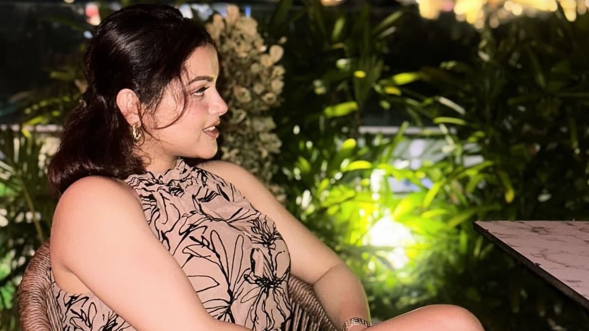 Nabanita Das: জীতুর সঙ্গে বিচ্ছেদের পর নিজের মত করেই সময় কাটছে অভিনেত্রী নবনীতা দাসের, দেখুন ভিডিয়ো