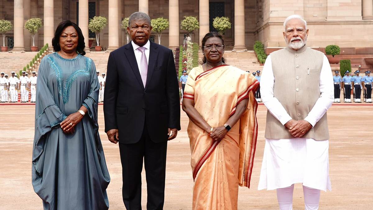 Angola President Welcome By President and PM: রাষ্ট্রপতি ভবনে অ্যাঙ্গোলার প্রেসিডেন্টকে উষ্ণ অভ্যর্থনা, আপ্লুত জোয়াও ম্যানুয়েল (দেখুন ভিডিও)