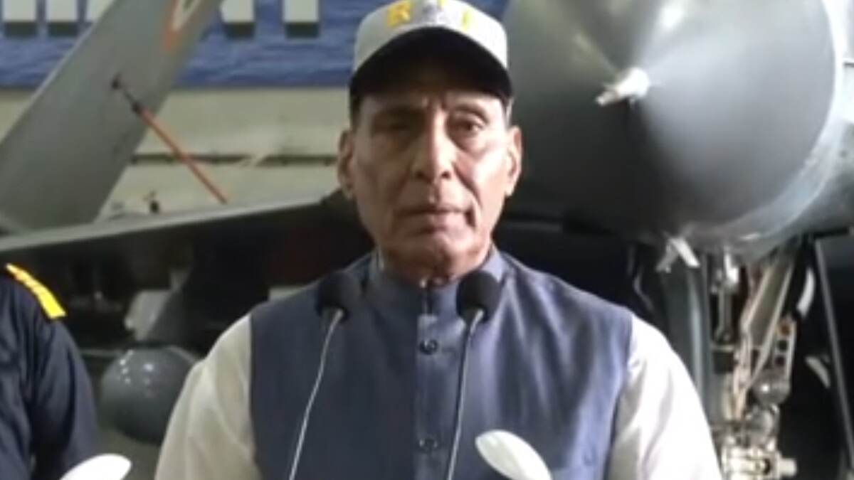 Rajnath Singh On Pakistan: সন্ত্রাসবাদ মারণ খেলা, মাসুদ আজাহার, হাফিজ় সইদকে ভারতের হাতে তুলে দিক পাকিস্তান, চরম হুঁশিয়ারি রাজনাথের