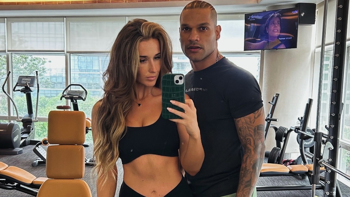 Shikhar Dhawan-Sophie Shine: জিমে যেন আগুন জ্বলছে, বান্ধবী সোফির সঙ্গে ধাওয়ান