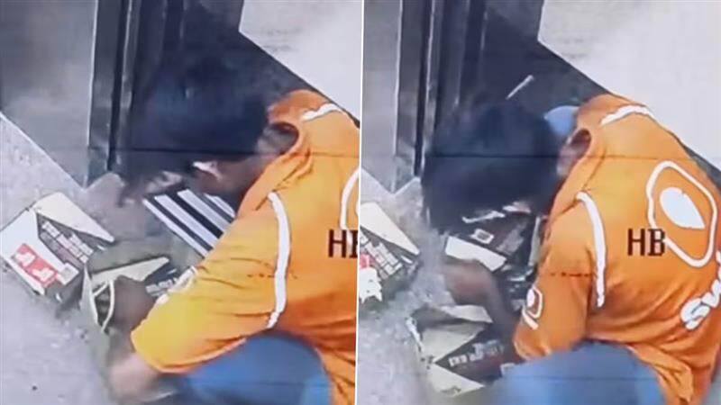 Swiggy Delivery Boy Caught Stealing Food: খাবার পৌঁছে দিতে এসে চুরি করে খাচ্ছেন সুইগি ডেলিভারি বয়, ভাইরাল সিসিটিভি ফুটেজ ঘিরে নানা প্রশ্ন উঠছে