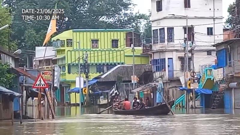 Ghatal Flood Situation: বন্যা পরিস্থিতি পরিদর্শন করতে আজ ঘাটাল সফরে মুখ্যমন্ত্রী মমতা বন্দ্যোপাধ্যায়, সফরের আগে রাস্তা মেরামত প্রশাসন