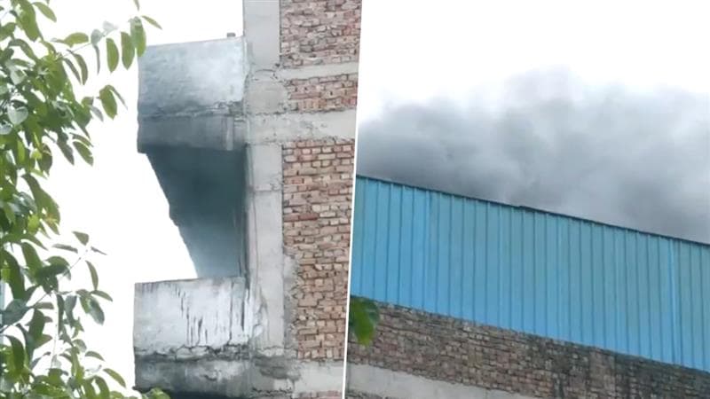 Delhi Fire: রিঠালা মেট্রো স্টেশনের কাছে কারখানায় আগুন মঙ্গলে, বুধ সকালেও আগুন নেভাতে হাজির দমকলের ইঞ্জিন