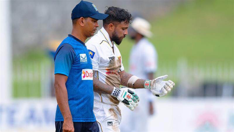 Kusal Mendis, SL vs BAN 2nd Test: বাংলাদেশ বিরুদ্ধে টেস্টে কাঁধে চোট কুশল মেন্ডিসের, মাঠের বাইরে শ্রীলঙ্কার উইকেটকিপার