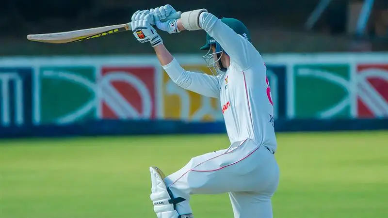 Brian Bennett Injured, ZIM vs SA: হেলমেটে বল লেগে বাদ ব্রায়ান বেনেট, জিম্বাবয়ে তারকার কনকাশন সাবে এলেন যিনি