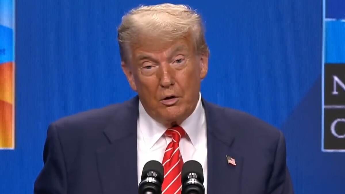 Donald Trump: যুদ্ধ হলে বানিজ্য চুক্তি হবে না, ভারত-পাকিস্তানকে যুদ্ধ থামাতে এই শর্তই রেখেছিলেন, দাবি ডোনাল্ড ট্রাম্পের