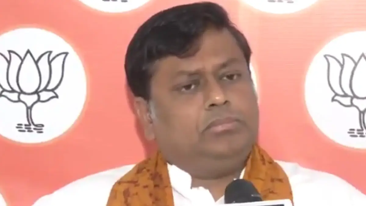 Kasba Gang Rape Case: মহিলা মুখ্যমন্ত্রী হয়েও এসব ঘটনার পর নীরব হয়ে বসে আছেন, কসবাকাণ্ড নিয়ে মন্তব্য সুকান্ত মজুমদারের