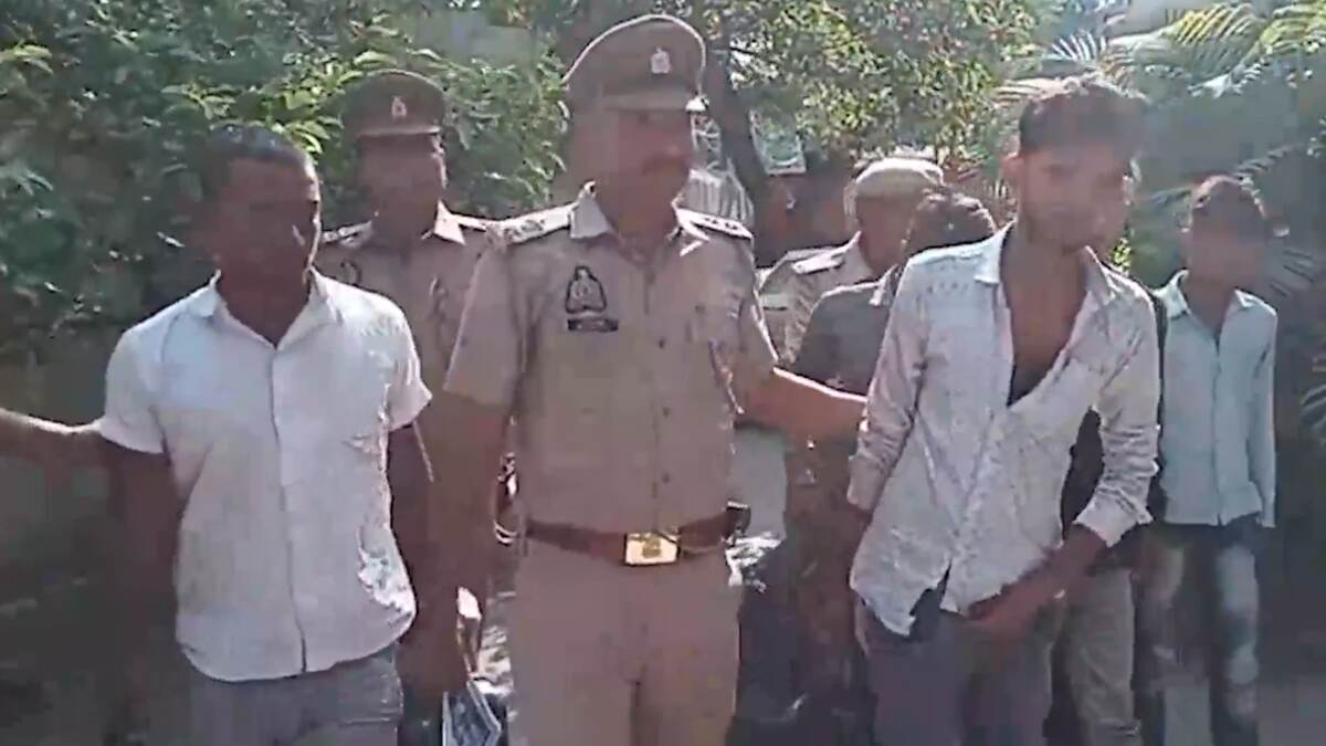 Kanpur: ওড়িশা থেকে কানপুরে মাদক পাচার, উদ্ধার বিপুল পরিমাণের গাঁজা, গ্রেফতার ৫ পাচারকারী